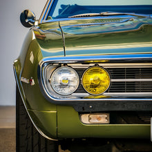 Load image into Gallery viewer, Traditional 5.75" Headlight - Yellow (Low Beam)
