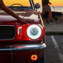 Load image into Gallery viewer, Restomod 7" Headlight - Pair (Chrome)
